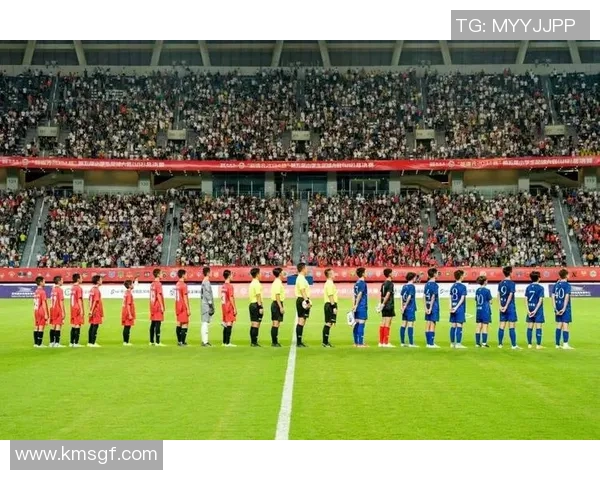 足球明星精彩瞬间集锦视频带你领略绿茵场上的巅峰对决与激情时刻 足球明星精彩瞬间集锦视频带你领略绿茵场上的巅峰对决与激情时刻