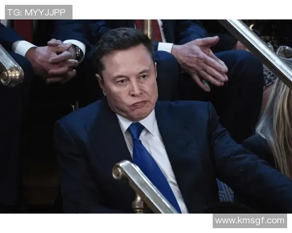 国外足球明星社交媒体账户遭黑客攻击引发广泛关注与讨论