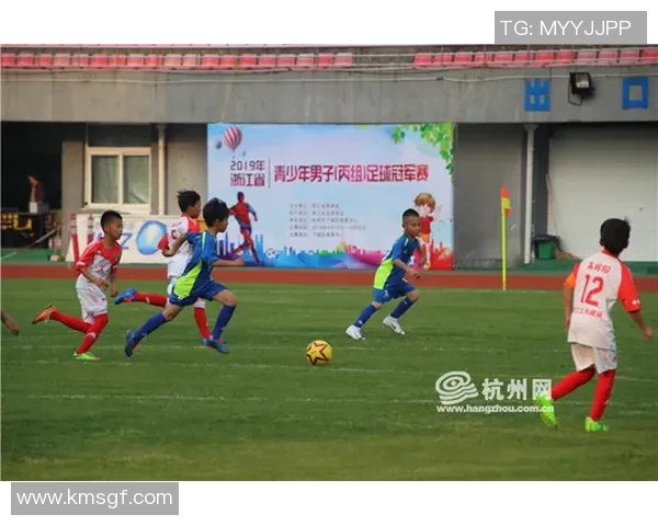 杭州足球队在冠军赛中的意识表现深度分析与点评 杭州足球队在冠军赛中的意识表现深度分析与点评