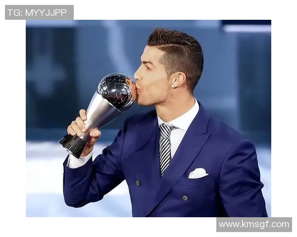 从平凡到辉煌男人如何逆袭成为足球明星的励志故事 从平凡到辉煌男人如何逆袭成为足球明星的励志故事