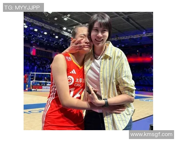 张娜专访:从青涩少女到篮球女将的成长与蜕变之路 张娜专访:从青涩少女到篮球女将的成长与蜕变之路